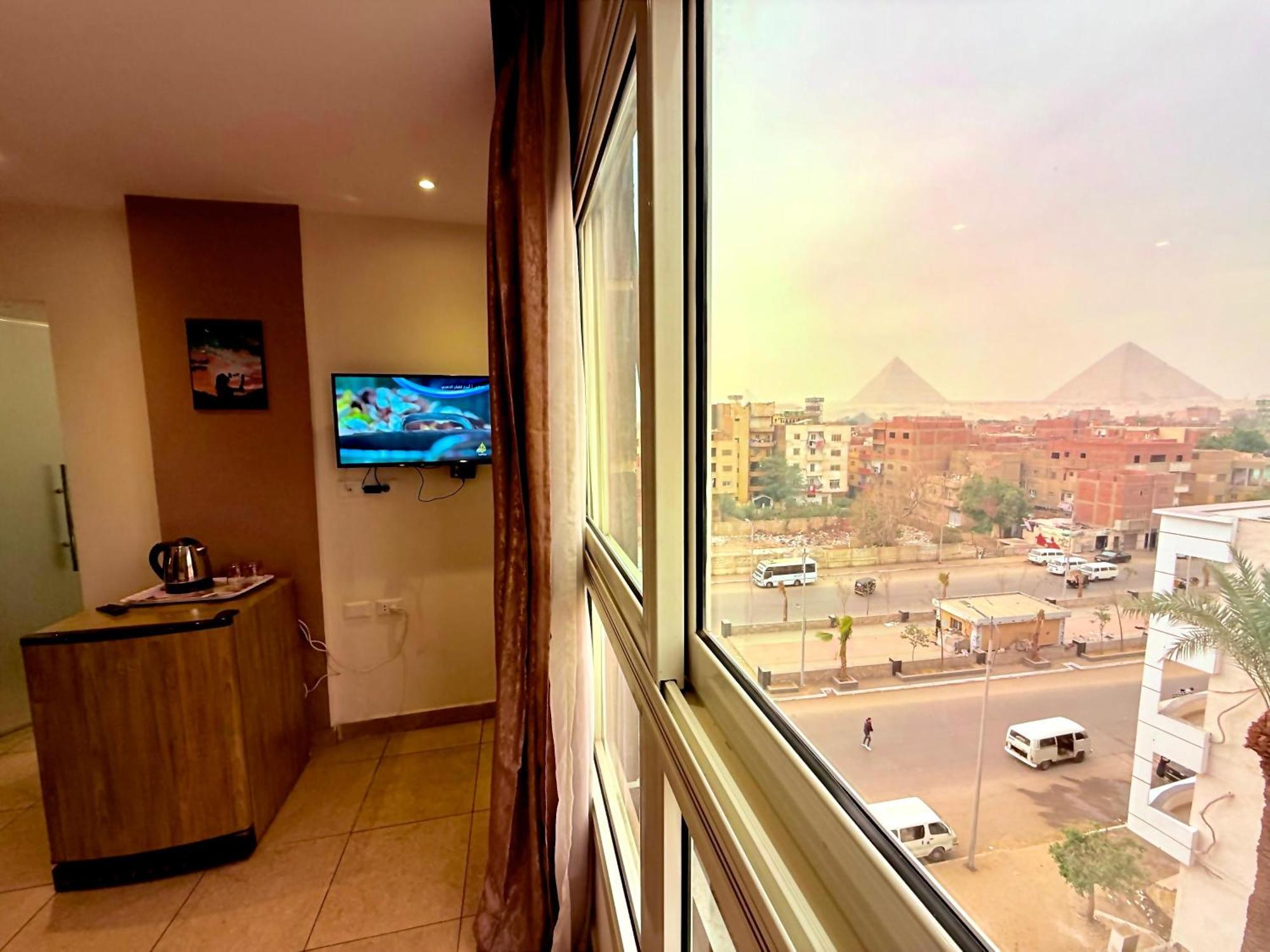 Topaz Pyramids View Inn Kafret el-Gabal 外观 照片